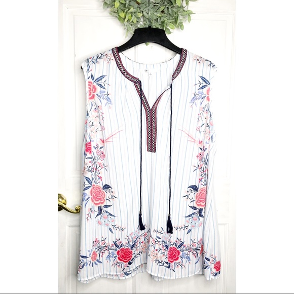 DR2 Tops - DR2 by Daniel Rainn Floral Striped Tunic Blouse